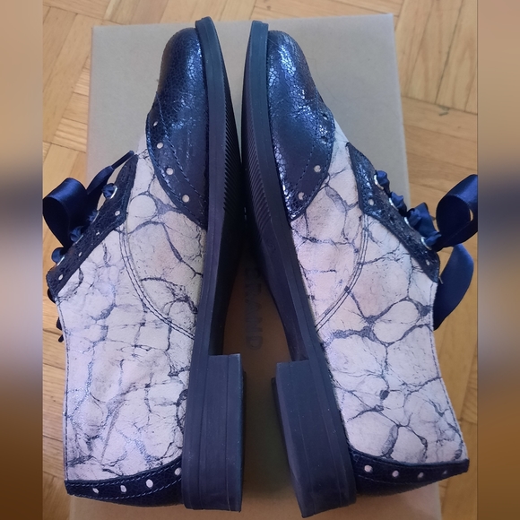 Anna Filipa leather brogue made in Portugal US 6 - Picture 3 of 4
